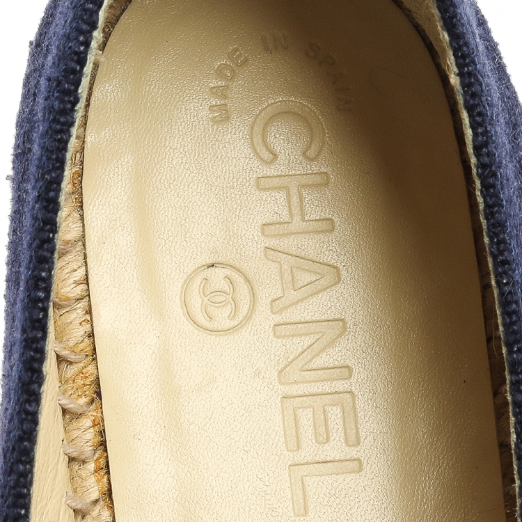 Pre Owned Chanel Blue Canvas CC Espadrilles Flat Loafers Size 41