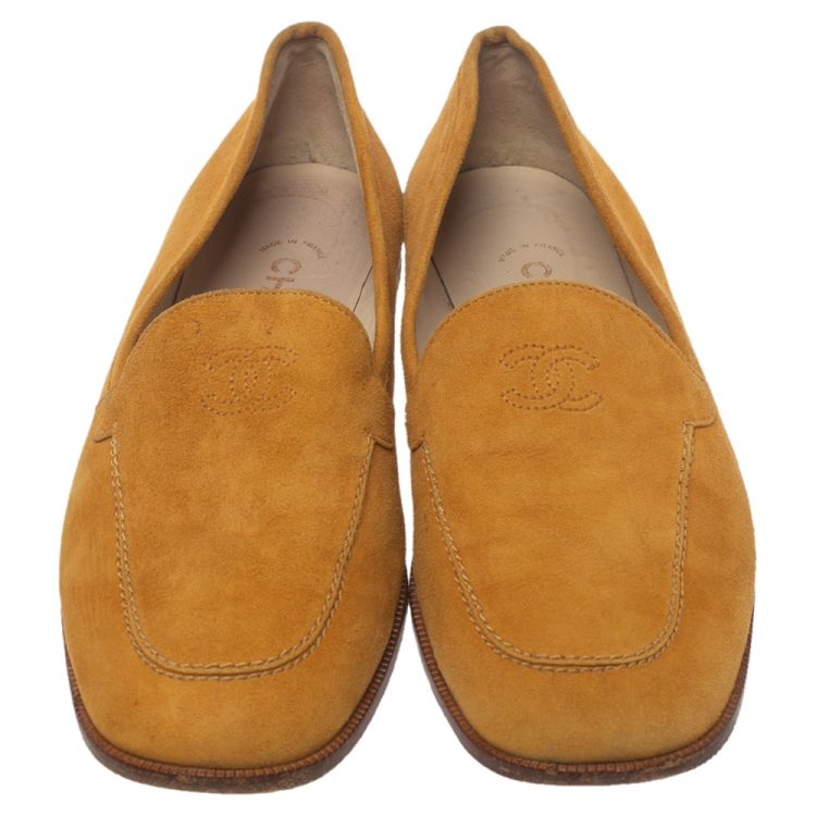 Pre Owned Chanel Yellow Suede CC Slip On Loafers Size 37.5