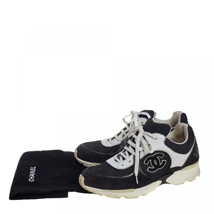 Pre Owned Chanel Grey/White Canvas And Leather CC Trainer Sneakers Size 39
