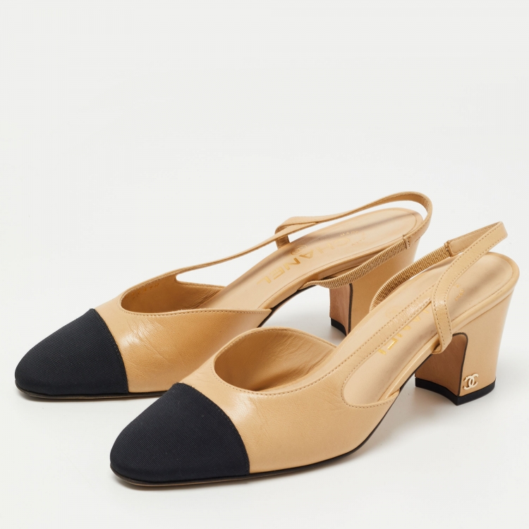 Chanel Beige/Black Canvas and Leather CC Slingback Pumps Size Chanel