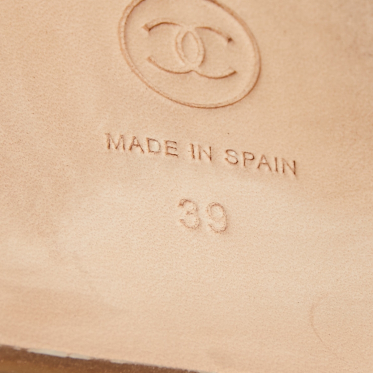 Pre Owned Chanel Pink Leather CC Espadrille Flats Size 39