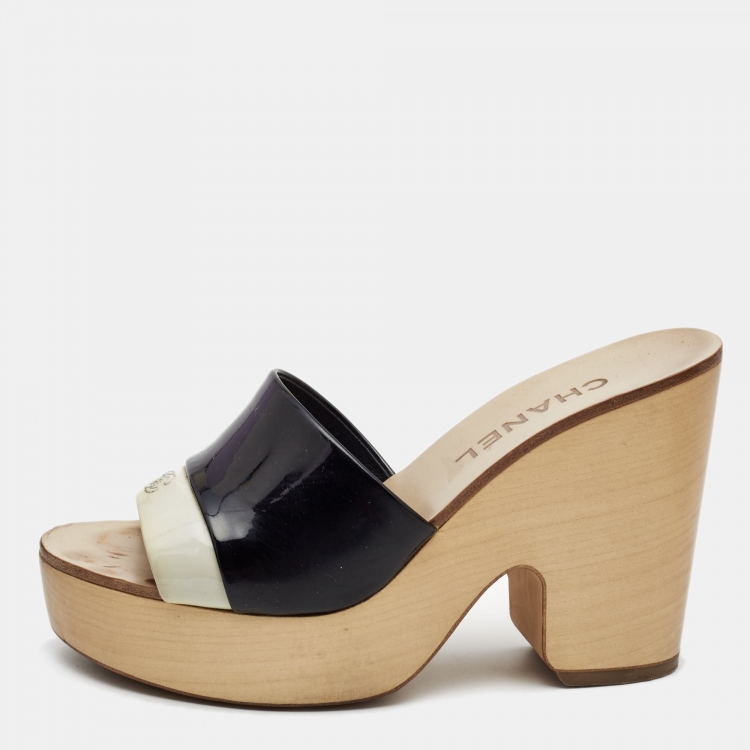 Chanel Cream/Blue Patent Leather CC Wooden Clogs Sandals Size 37.5 -  ShopStyle