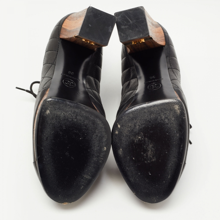 Pre Owned Chanel Black Quilted Leather CC Block Heel Lace Up Platform Booties Size 38