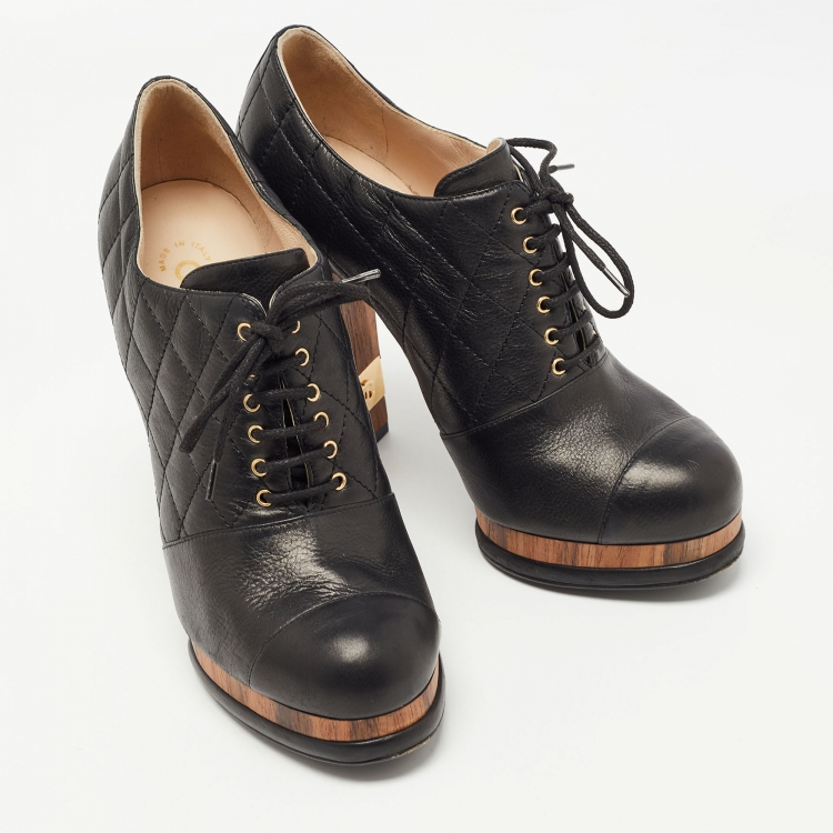 Pre Owned Chanel Black Quilted Leather CC Block Heel Lace Up Platform Booties Size 38