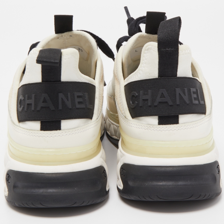 Pre Owned Chanel Tricolor Leather, Suede and Fabric CC Low Top Sneakers Size 39