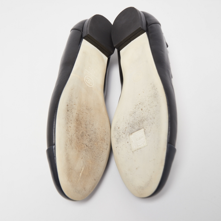 Pre Owned Chanel Black Leather CC Cap Toe Ballet Flats Size 40.5