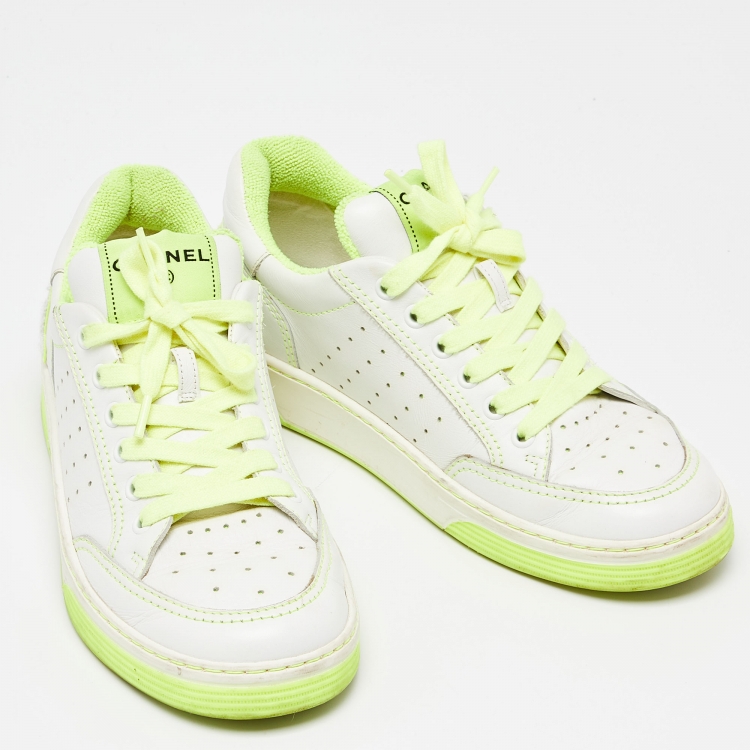 Pre Owned Chanel White/Neon Green Leather Logo Sneakers Size 38