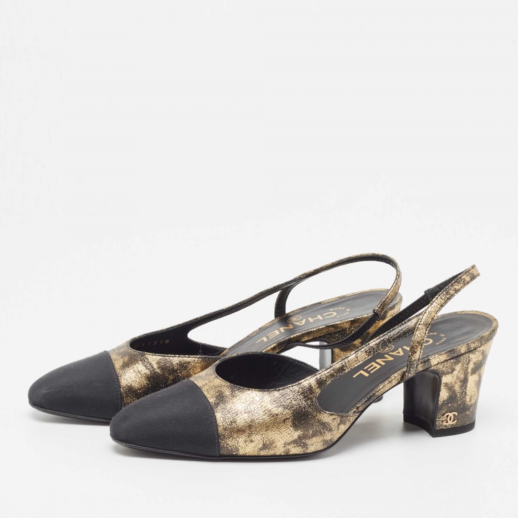 Pre Owned Chanel Black/Gold Leather CC Cap Toe Slingback Pumps Size 38