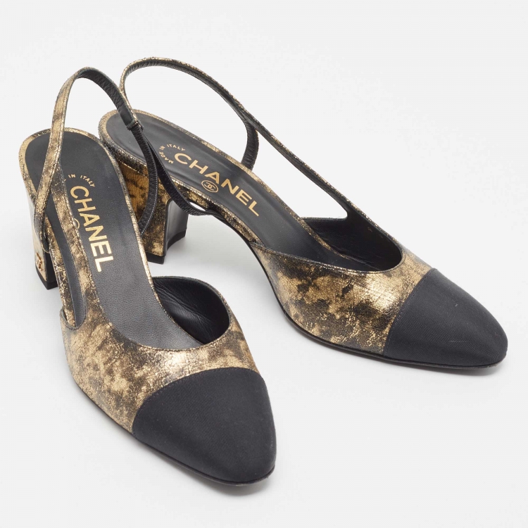 Pre Owned Chanel Black/Gold Leather CC Cap Toe Slingback Pumps Size 38