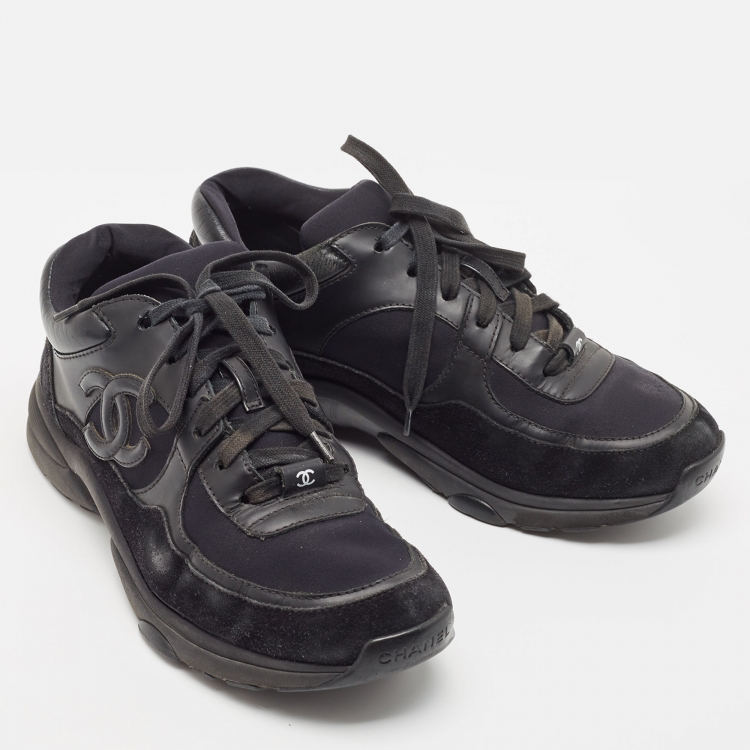 Pre Owned Chanel Black Fabric And Suede CC Low Top Sneakers Size 37.5