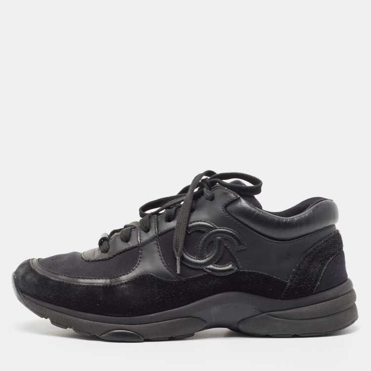 Pre Owned Chanel Black Fabric And Suede CC Low Top Sneakers Size 37.5
