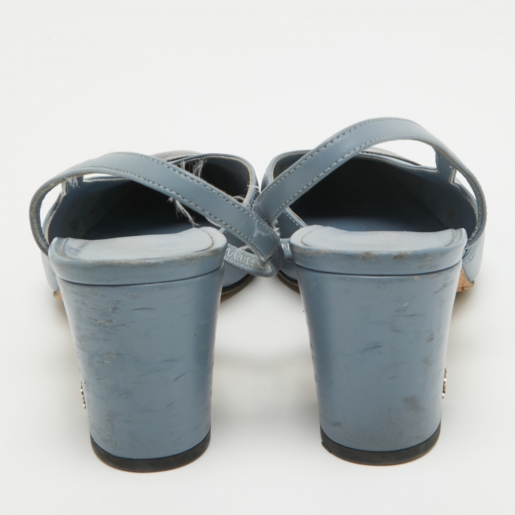 Pre Owned Chanel Blue/Black Leather CC D'orsay Slingback Pumps Size 40
