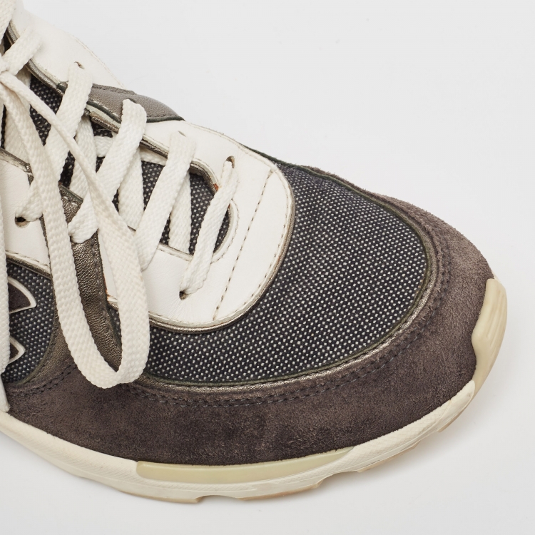 Pre Owned Chanel Grey/White Canvas and Suede CC Low Top Sneakers Size 36
