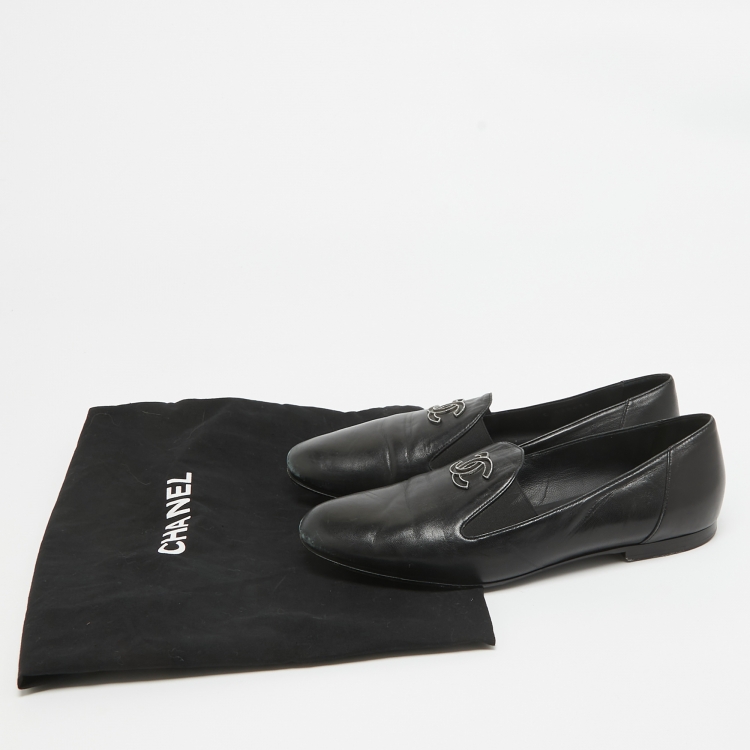 Pre Owned Chanel Black Leather CC Slip On Loafers Size 37.5