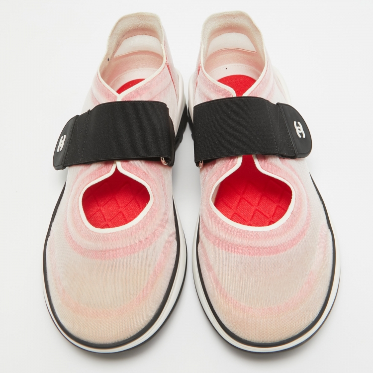 Pre Owned Chanel Pink/White Mesh CC Low Top Sneakers Size 38
