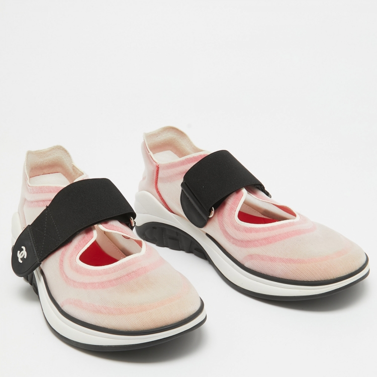 Pre Owned Chanel Pink/White Mesh CC Low Top Sneakers Size 38