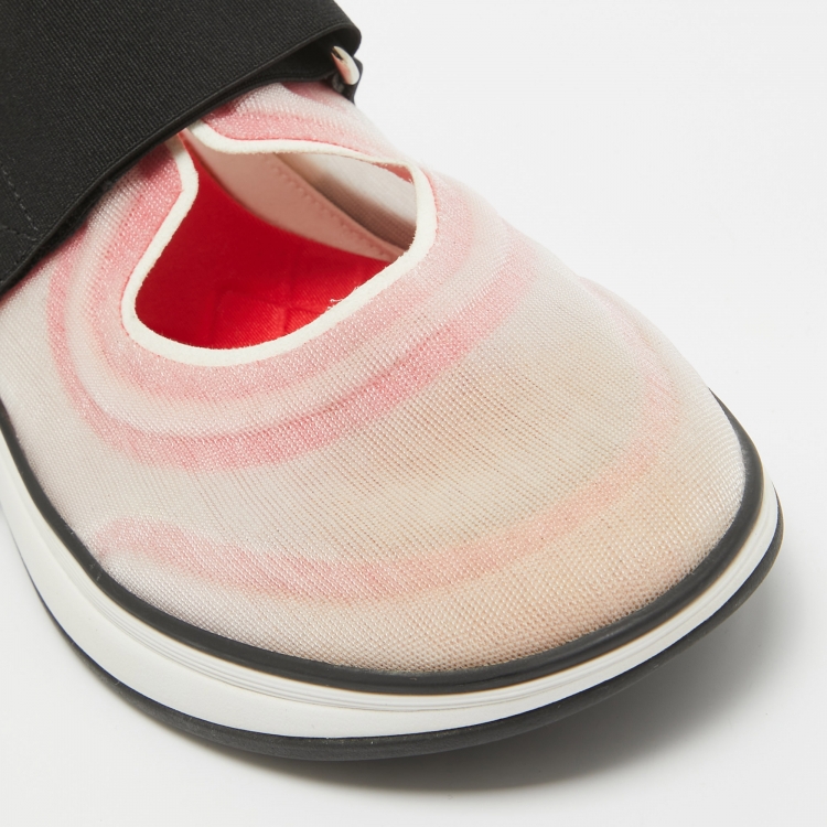 Pre Owned Chanel Pink/White Mesh CC Low Top Sneakers Size 38