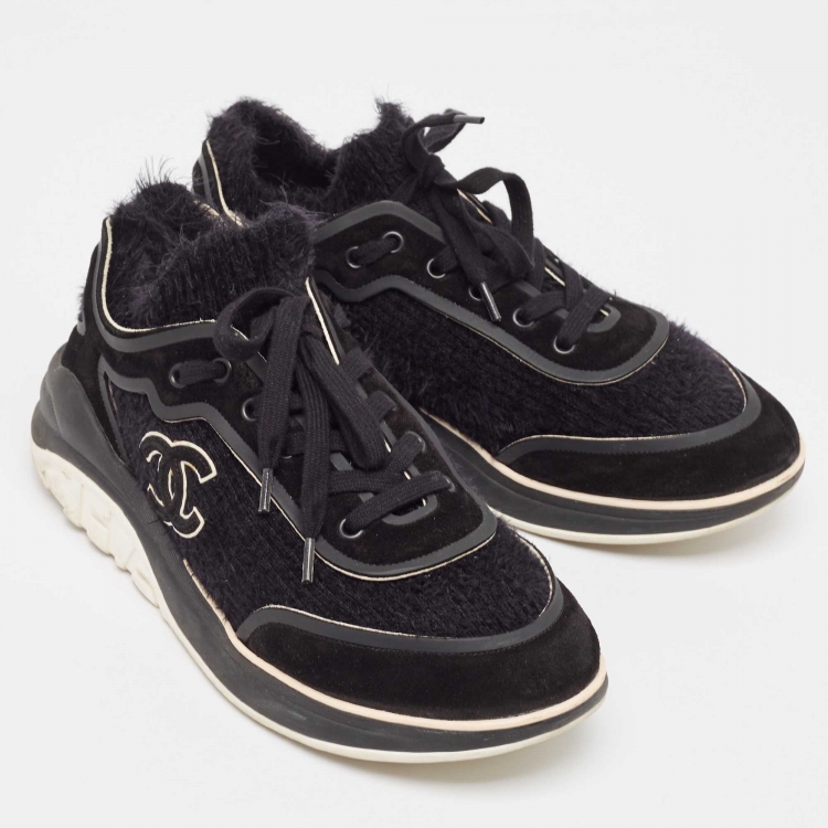 Pre Owned Chanel  Black Tweed and Suede CC Lace-Up Sneakers Size 41