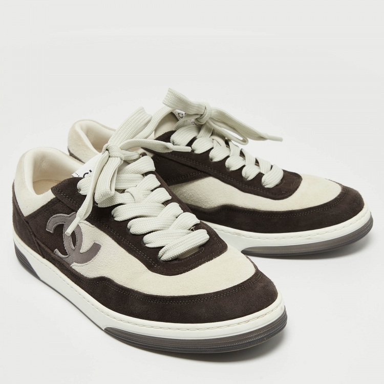 Pre Owned Chanel Grey/Black Suede Interlocking CC Logo Sneakers Size 39.5