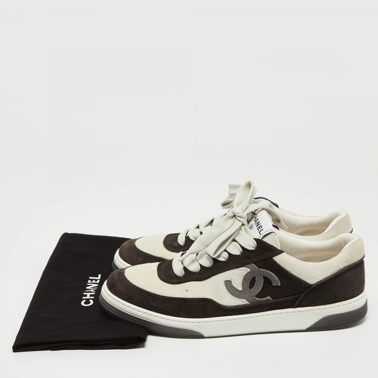 Pre Owned Chanel Grey/Black Suede Interlocking CC Logo Sneakers Size 39.5