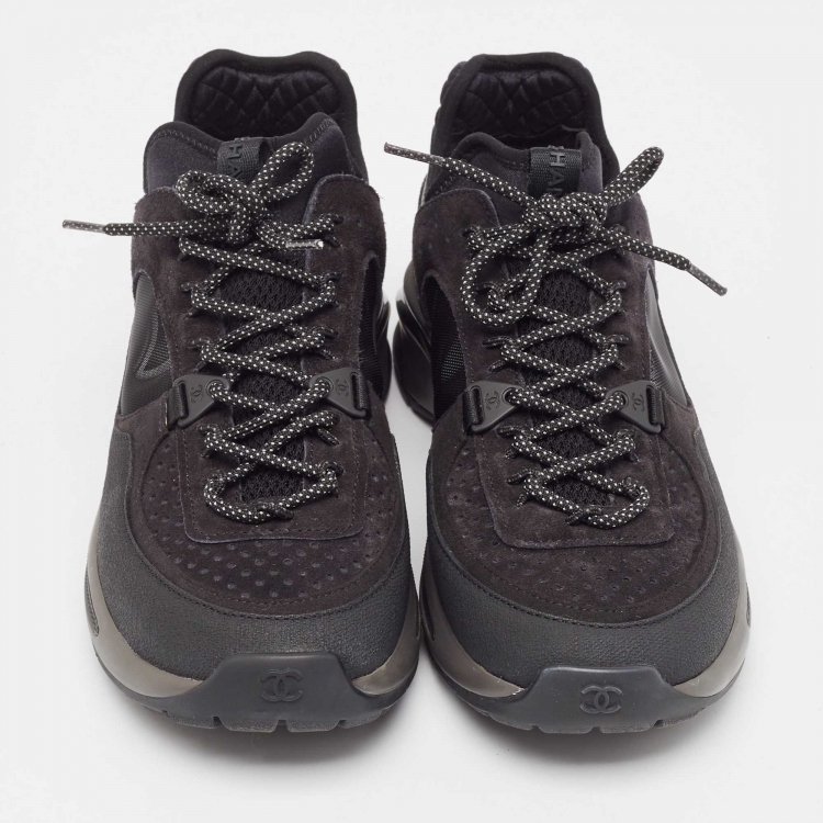 Pre Owned Chanel Black Nubuck and Mesh CC Interlocking CC Logo Sneakers Size 39