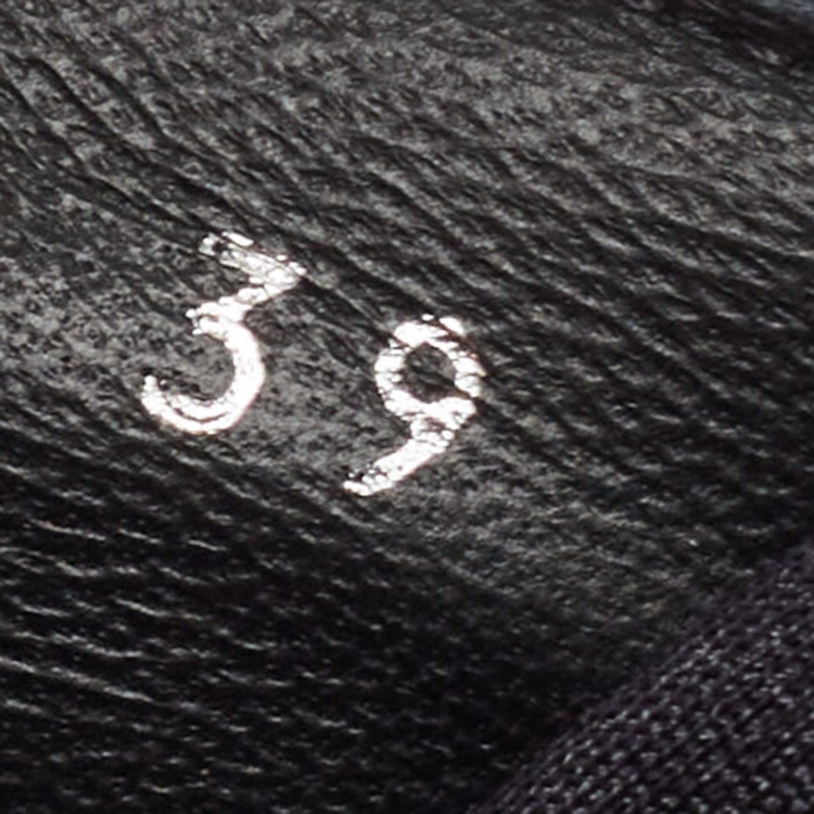 Pre Owned Chanel Black Nubuck and Mesh CC Interlocking CC Logo Sneakers Size 39