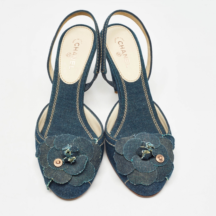 Pre Owned Chanel Navy Blue Denim Camelia CC Slingback Pumps Size 39