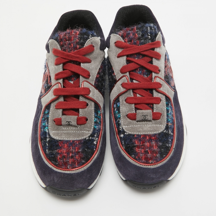 Pre Owned Chanel Tricolor Tweed and Suede CC Low Top Sneakers Size 39