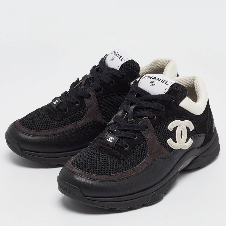 Pre Owned Chanel Black Leather and Mesh CC Low Top Sneakers Size 40