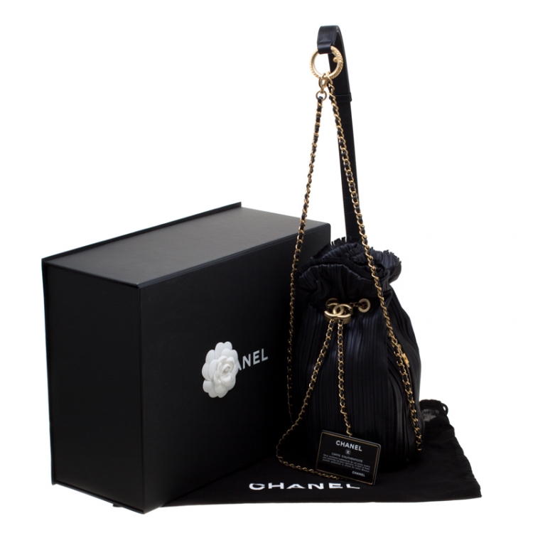 Pre Owned Chanel Black Pleats Leather CC Drawstring Backpack