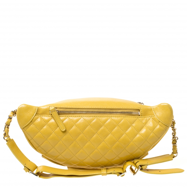 مملوكة مسبقًا Chanel Yellow Quilted Leather Fanny Pack Waistbelt Bag