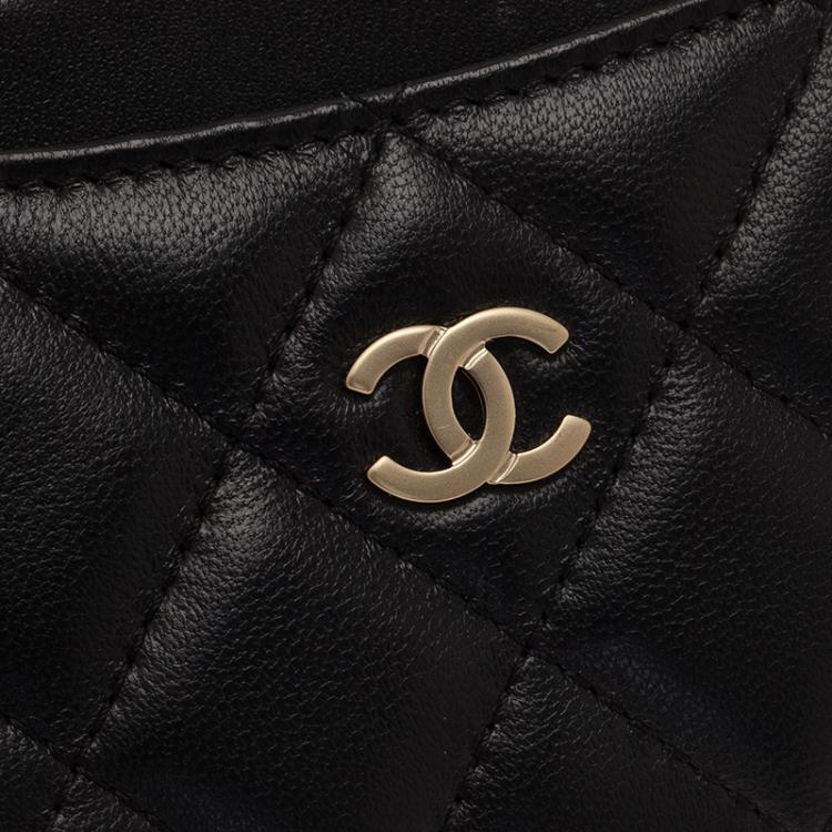 Pre Owned Chanel Black Quilted Lambskin Classic Card Holder