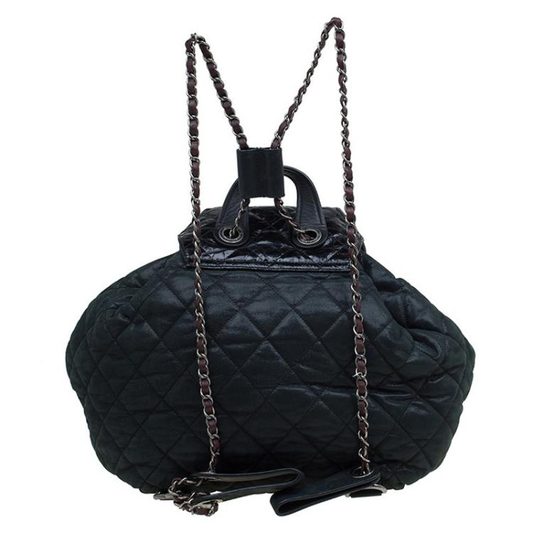 مملوكة مسبقًا Chanel Black Quilted Iridescent Leather In the Mix Backpack