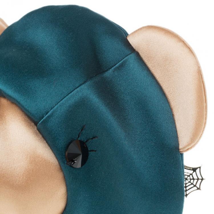 مملوكة مسبقًا Charlotte Olympia Green Silk Satin Ted Shoulder Bag