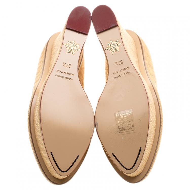 Pre Owned Charlotte Olympia Beige Raffia Carmen Wedge Platform Pumps Size 37.5