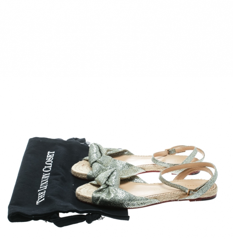 مملوكة مسبقًا Charlotte Olympia Metallic Silver Glitter Fabric Marina Knot Ankle Strap Flat Sandals Size 38.5