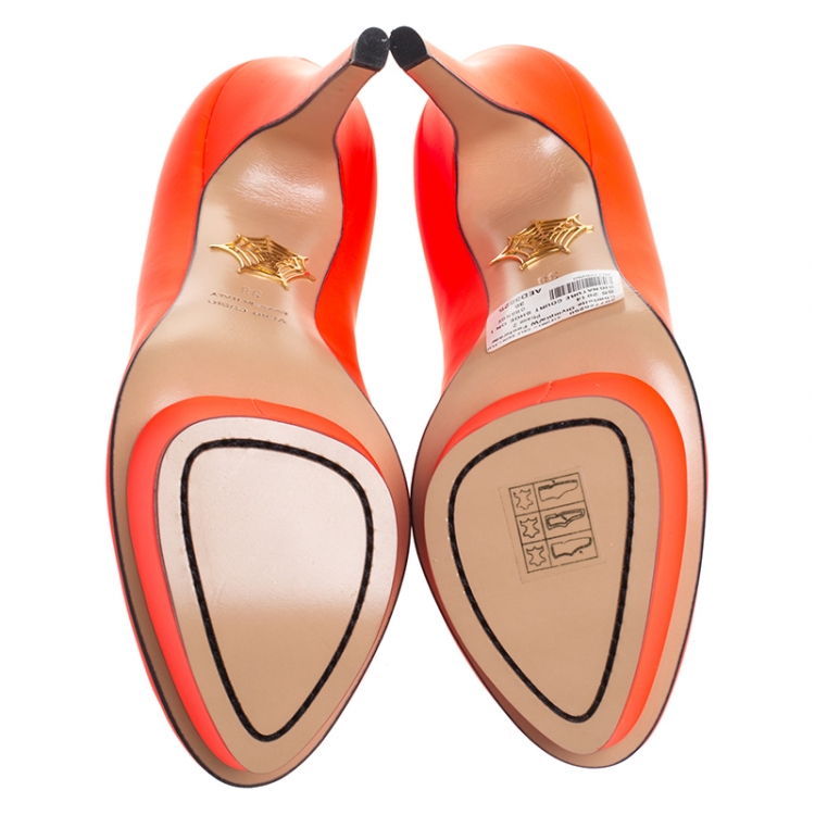 مملوكة مسبقًا Charlotte Olympia Orange Leather Dolly Platform Pumps Size 38