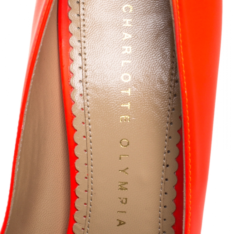 مملوكة مسبقًا Charlotte Olympia Orange Leather Dolly Platform Pumps Size 38