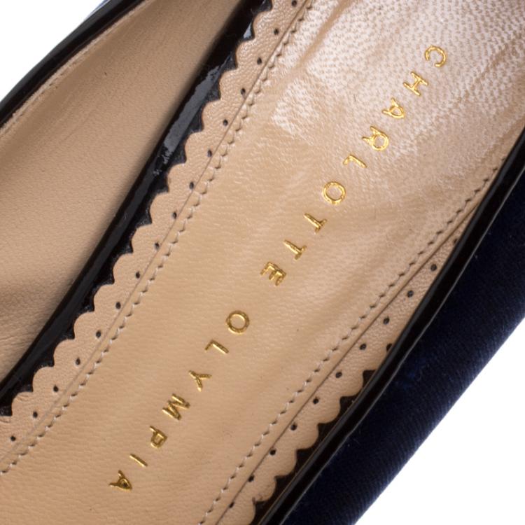 مملوكة مسبقًا Charlotte Olympia Blue Embroidered Velvet Kitty Pumps Size 39