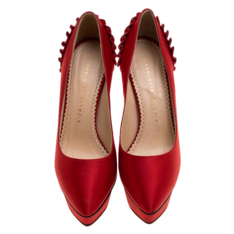 Pre Owned Charlotte Olympia Red Satin Paloma Fan Pleat Platform Pumps Size 37.5