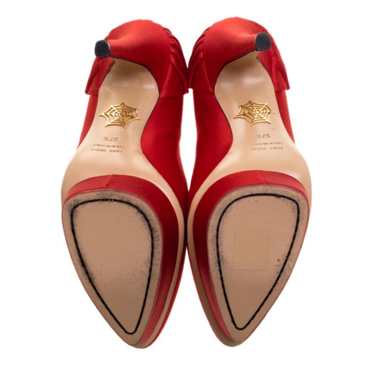 Pre Owned Charlotte Olympia Red Satin Paloma Fan Pleat Platform Pumps Size 37.5