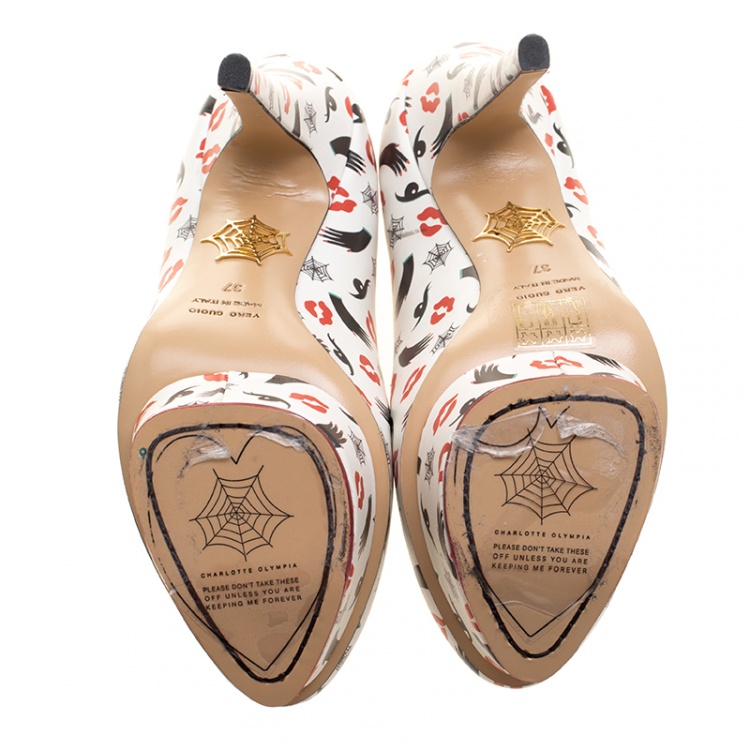 مملوكة مسبقًا Charlotte Olympia M.A.C Collection White Printed Leather Dolly Pumps Size 37