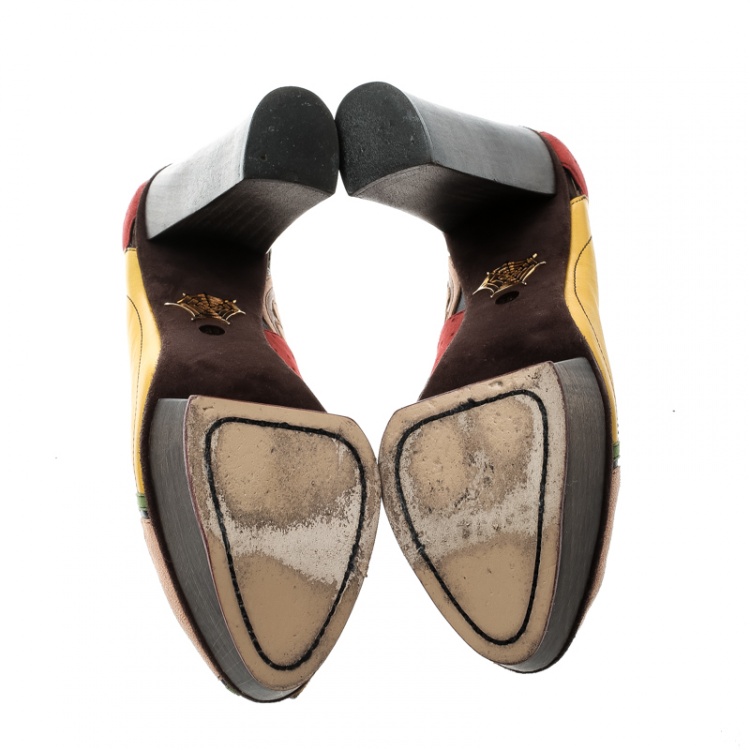 Pre Owned Charlotte Olympia Multicolor Leather and Suede Bananas Is My Business Block Heels Pumps Size 39
