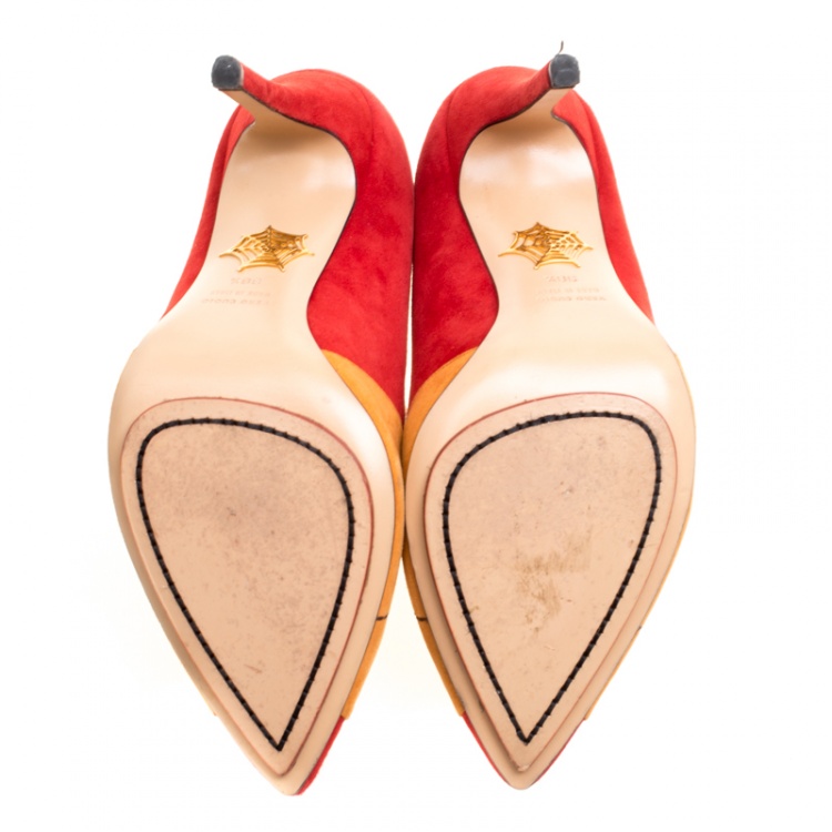 Pre Owned Charlotte Olympia Red Suede Sleeping Beauty Pumps Size 38.5