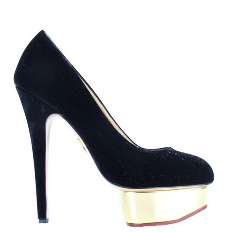 dolly pump shoes