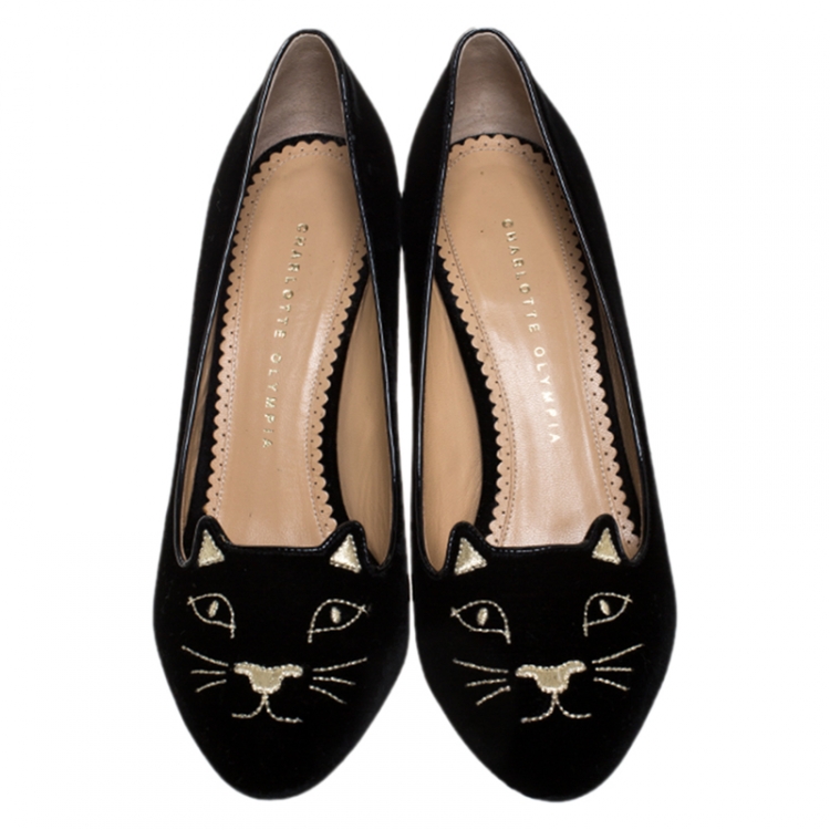 Pre Owned Charlotte Olympia Black Embroidered Velvet Kitty Pumps Size 39