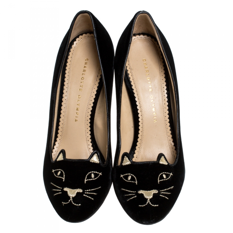 Pre Owned Charlotte Olympia Black Embroidered Velvet Kitty Pumps Size 39.5
