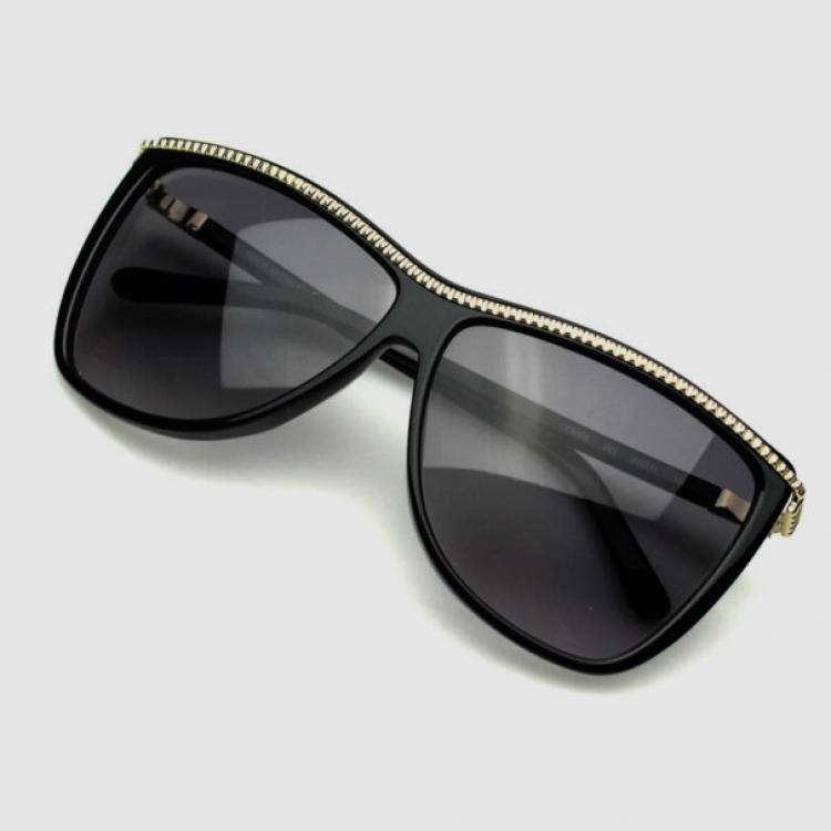 Pre Owned Chloé Black CE606S Womens Sunglasses