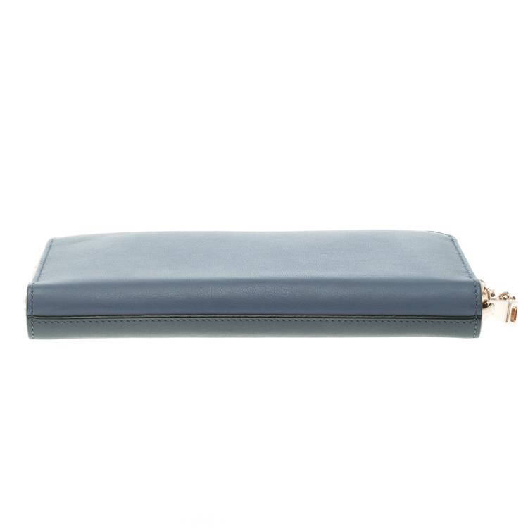 Pre Owned Chloe Stone Blue Leather Baylee Zip Around Wallet
