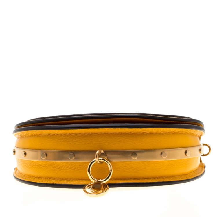 Pre Owned Chloe Mustard Leather Small Nile Minaudière Crossbody Bag